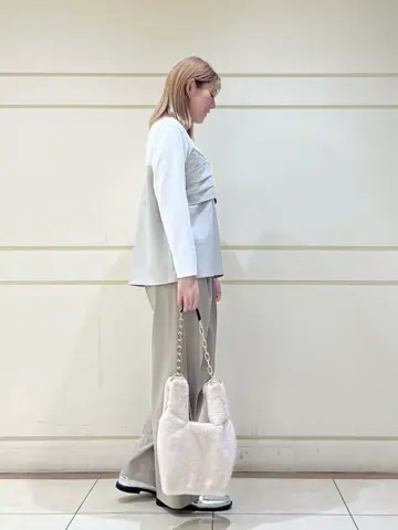 ONWARD CROSSET SELECT 太田 コーディネート画像