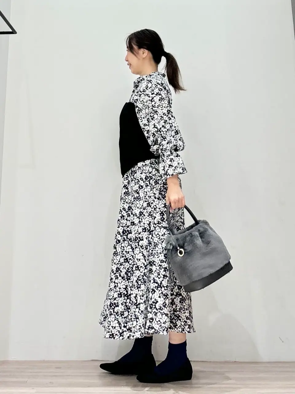 ONWARD CROSSET SELECT SAKAI コーディネート画像