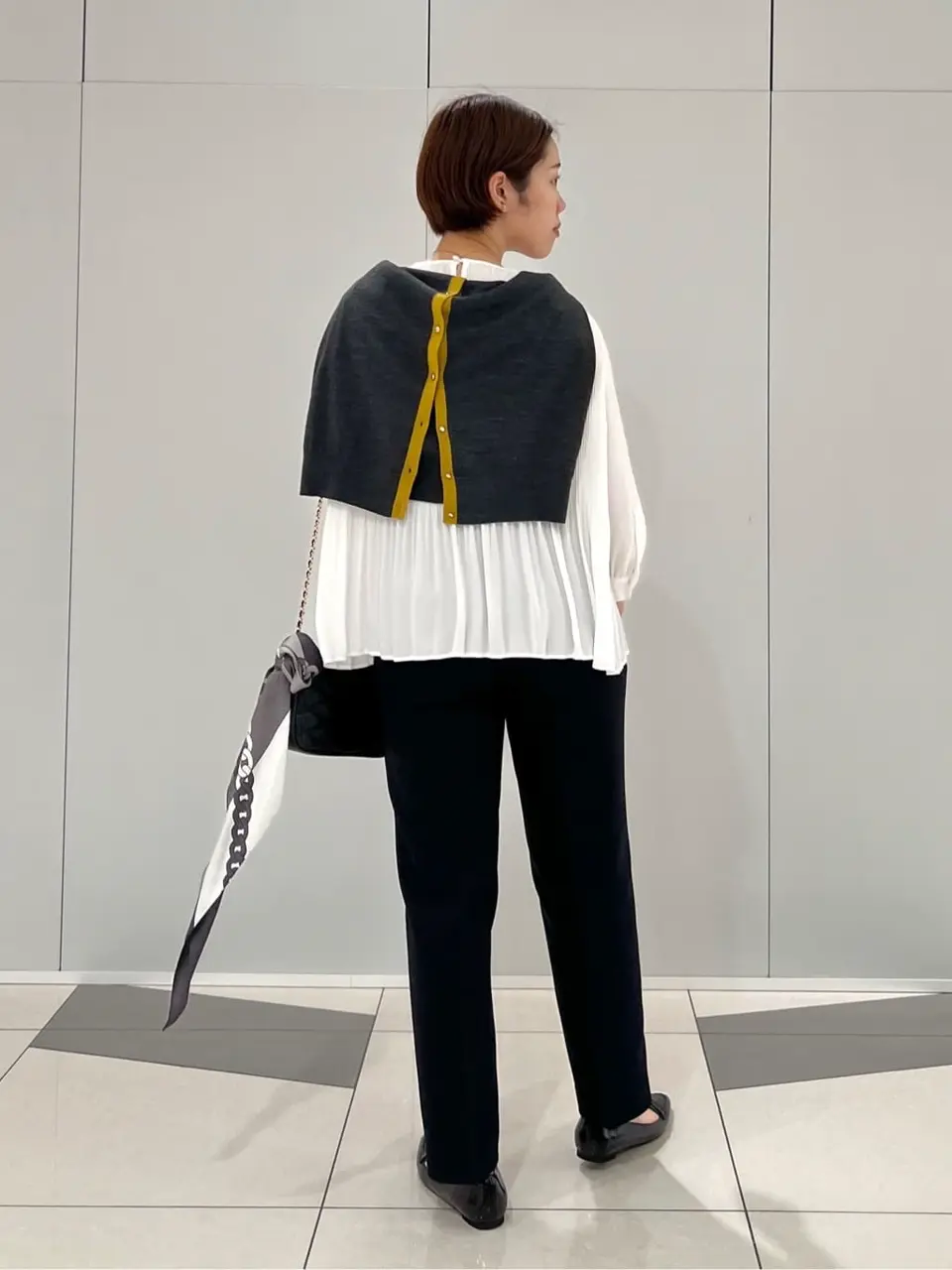 ONWARD CROSSET SELECT 伊藤 コーディネート画像