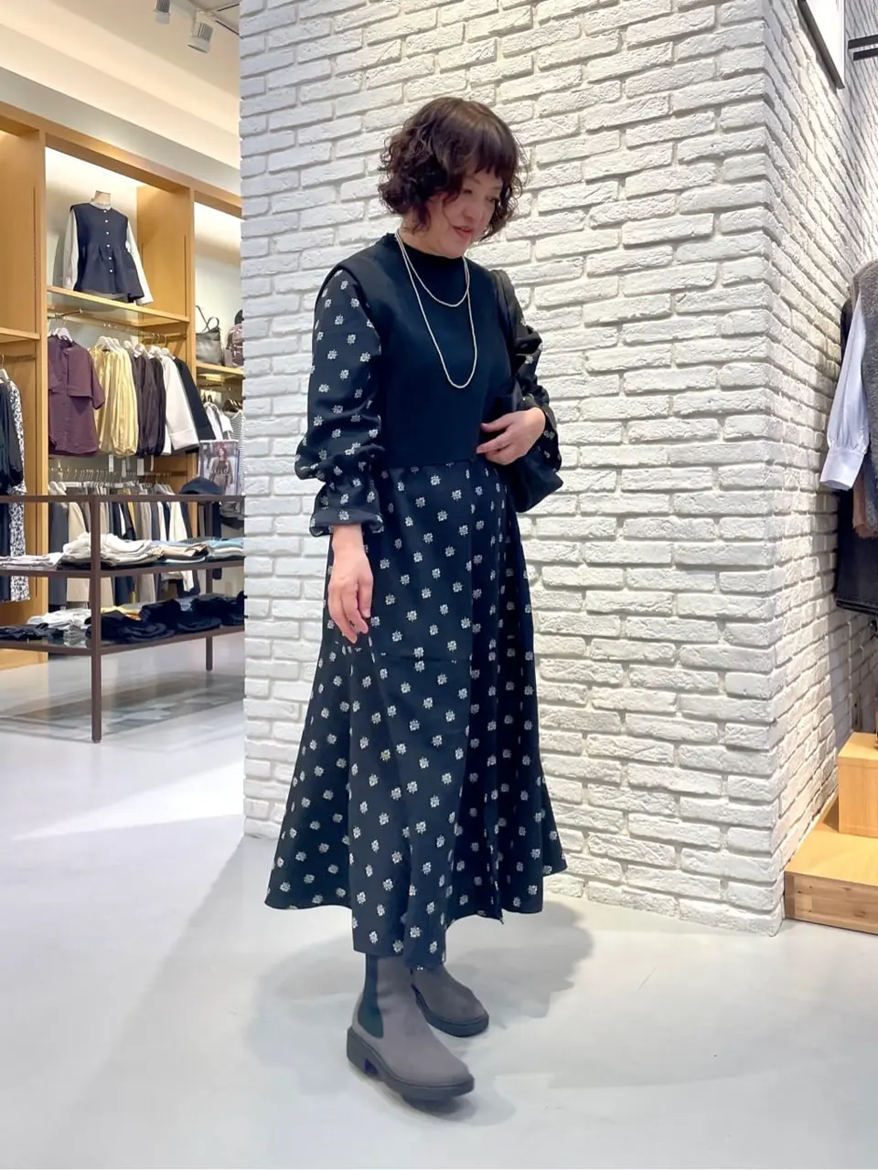 ONWARD CROSSET SELECT TSUKI コーディネート画像