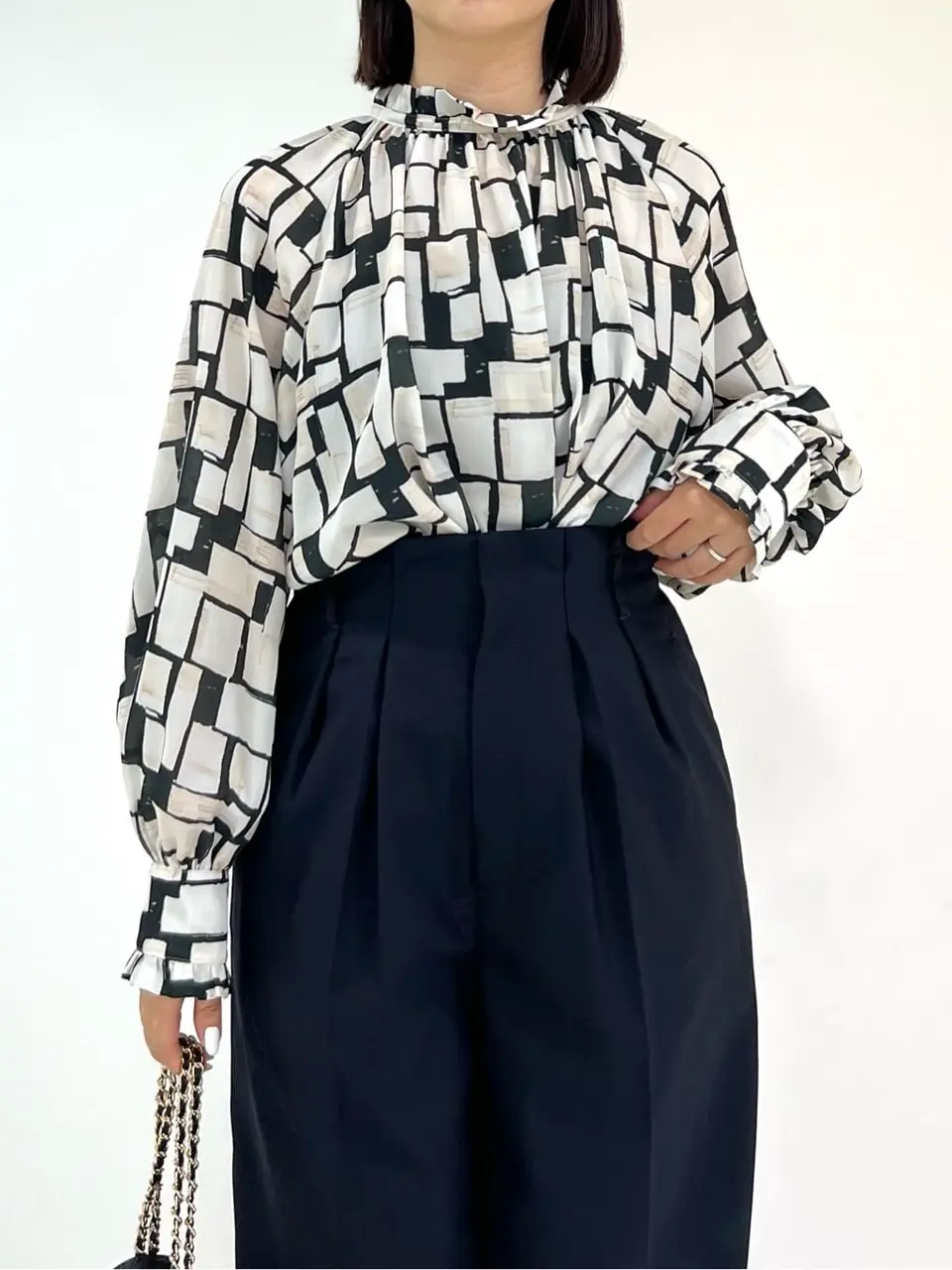 ONWARD CROSSET SELECT 市川 コーディネート画像