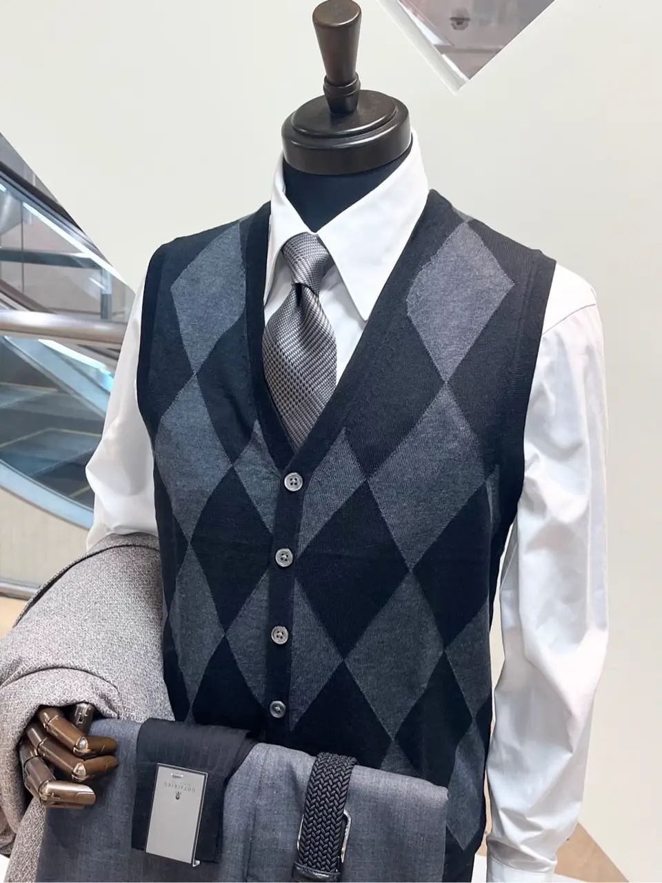 ONWARD CROSSET SELECT 小管 コーディネート画像