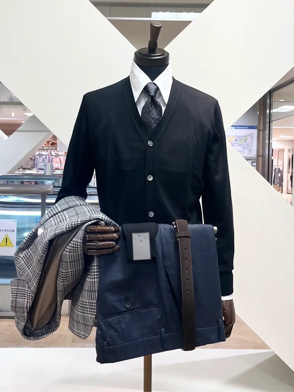 ONWARD CROSSET SELECT 小管 コーディネート画像