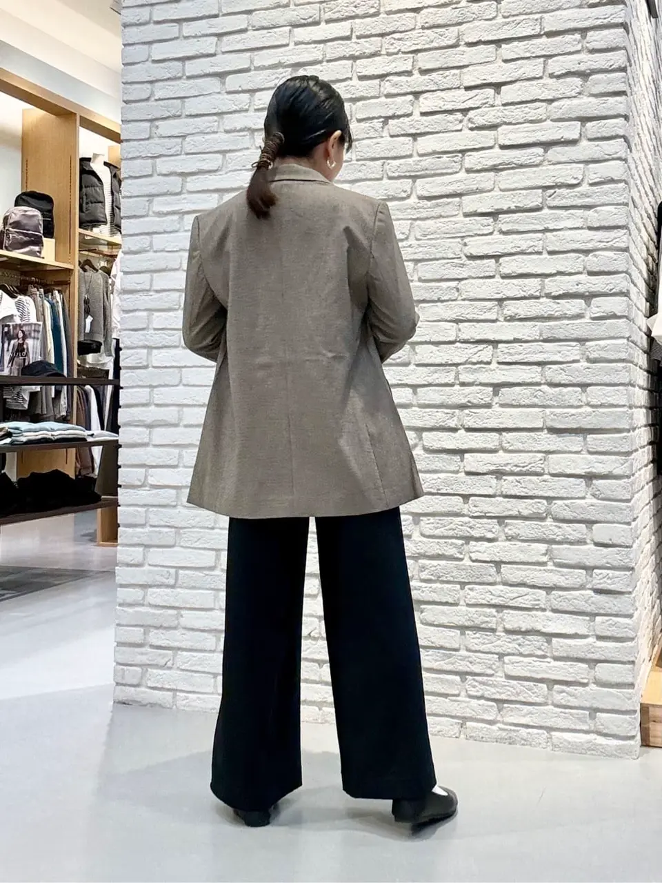 ONWARD CROSSET SELECT 服部 コーディネート画像