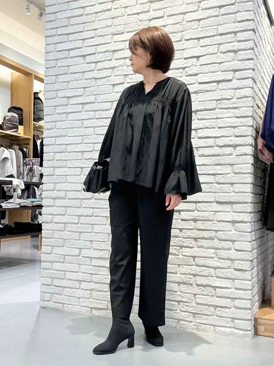 ONWARD CROSSET SELECT Tomi コーディネート画像