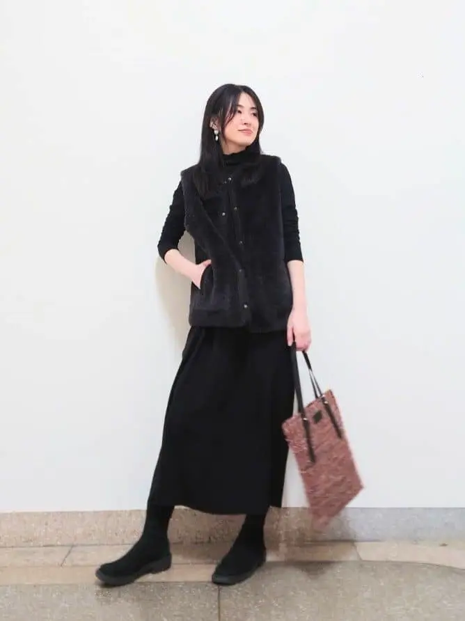  最上 コーディネート画像