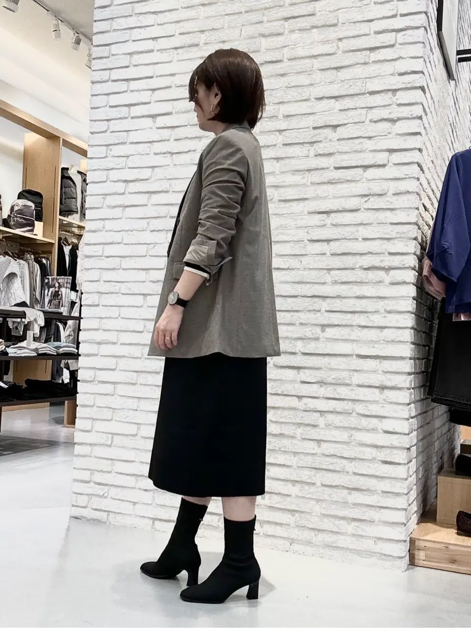 ONWARD CROSSET SELECT Tomi コーディネート画像