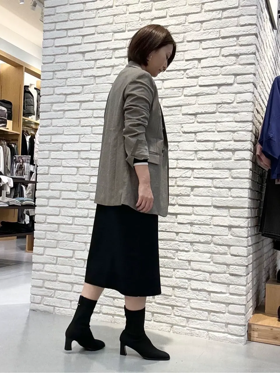 ONWARD CROSSET SELECT Tomi コーディネート画像