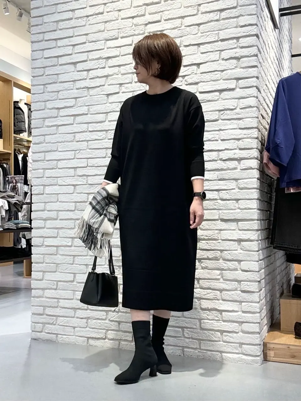 ONWARD CROSSET SELECT Tomi コーディネート画像