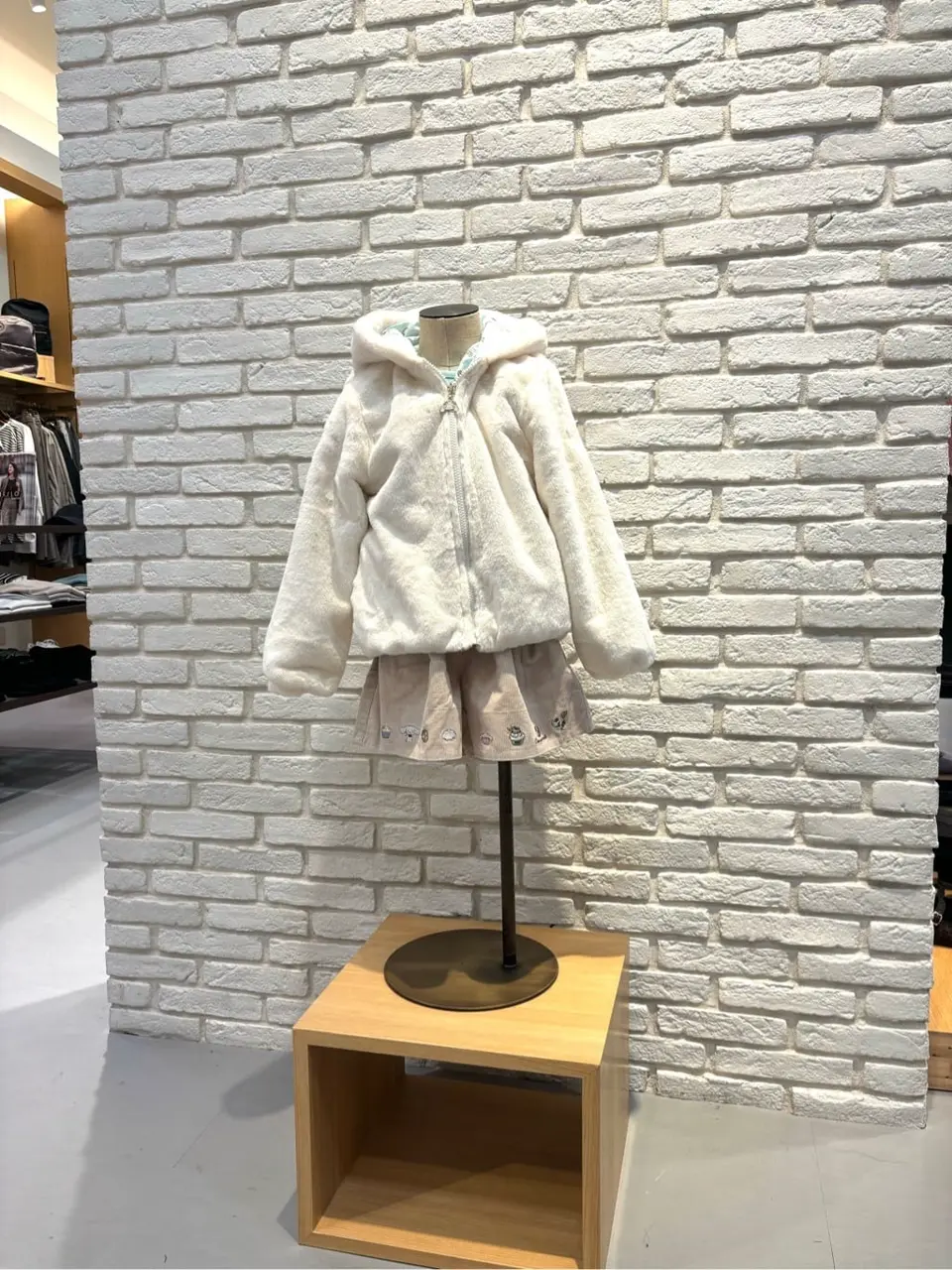 ONWARD CROSSET SELECT 新崎　 コーディネート画像