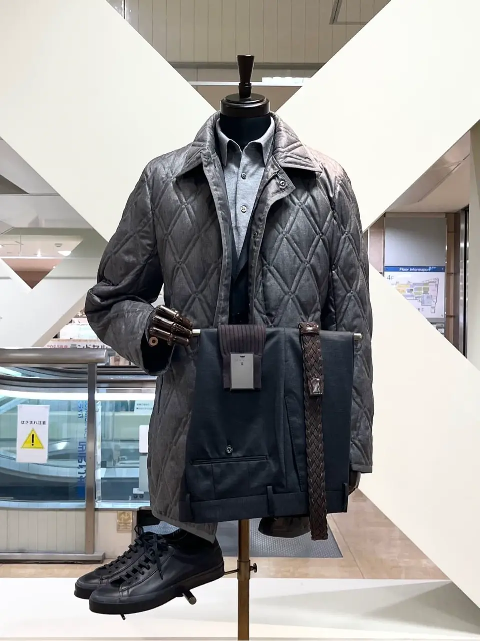 ONWARD CROSSET SELECT 小管 コーディネート画像