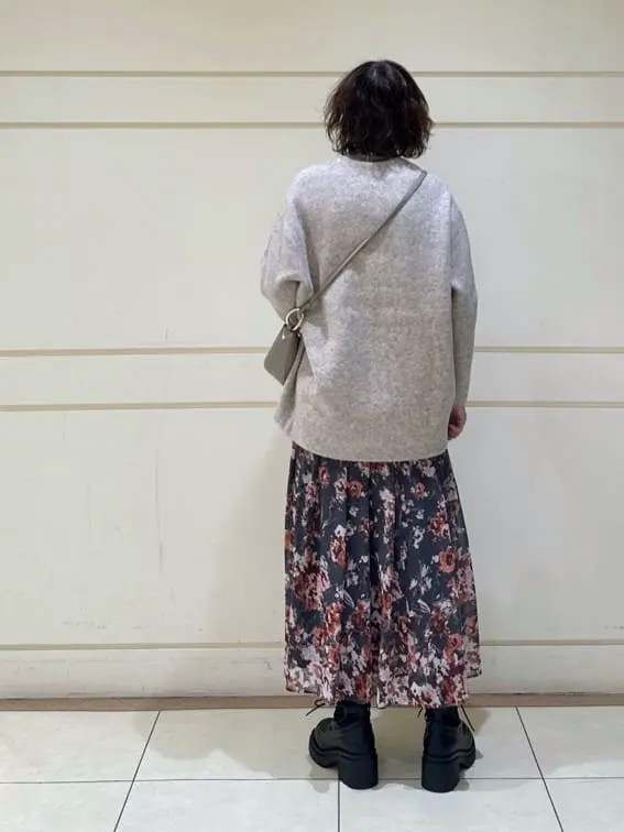 ONWARD CROSSET SELECT maruri コーディネート画像