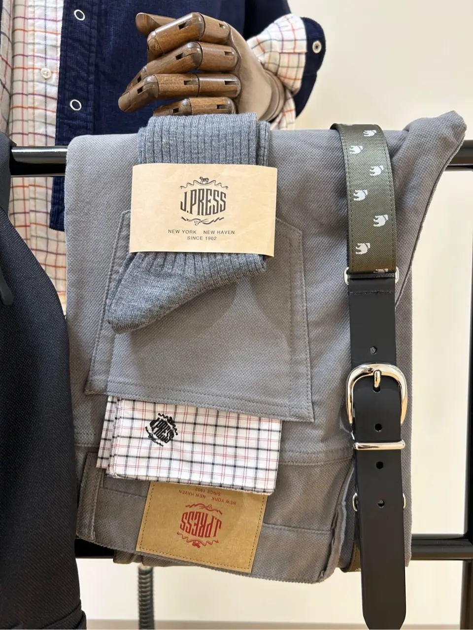 ONWARD CROSSET SELECT TAKI コーディネート画像