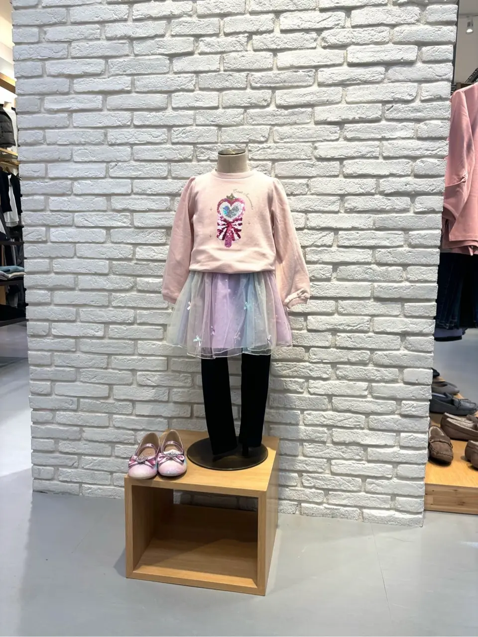 ONWARD CROSSET SELECT 新崎　 コーディネート画像