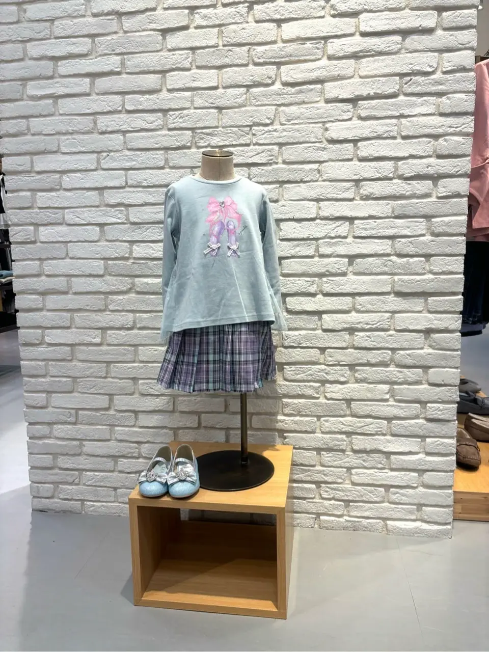 ONWARD CROSSET SELECT 新崎　 コーディネート画像