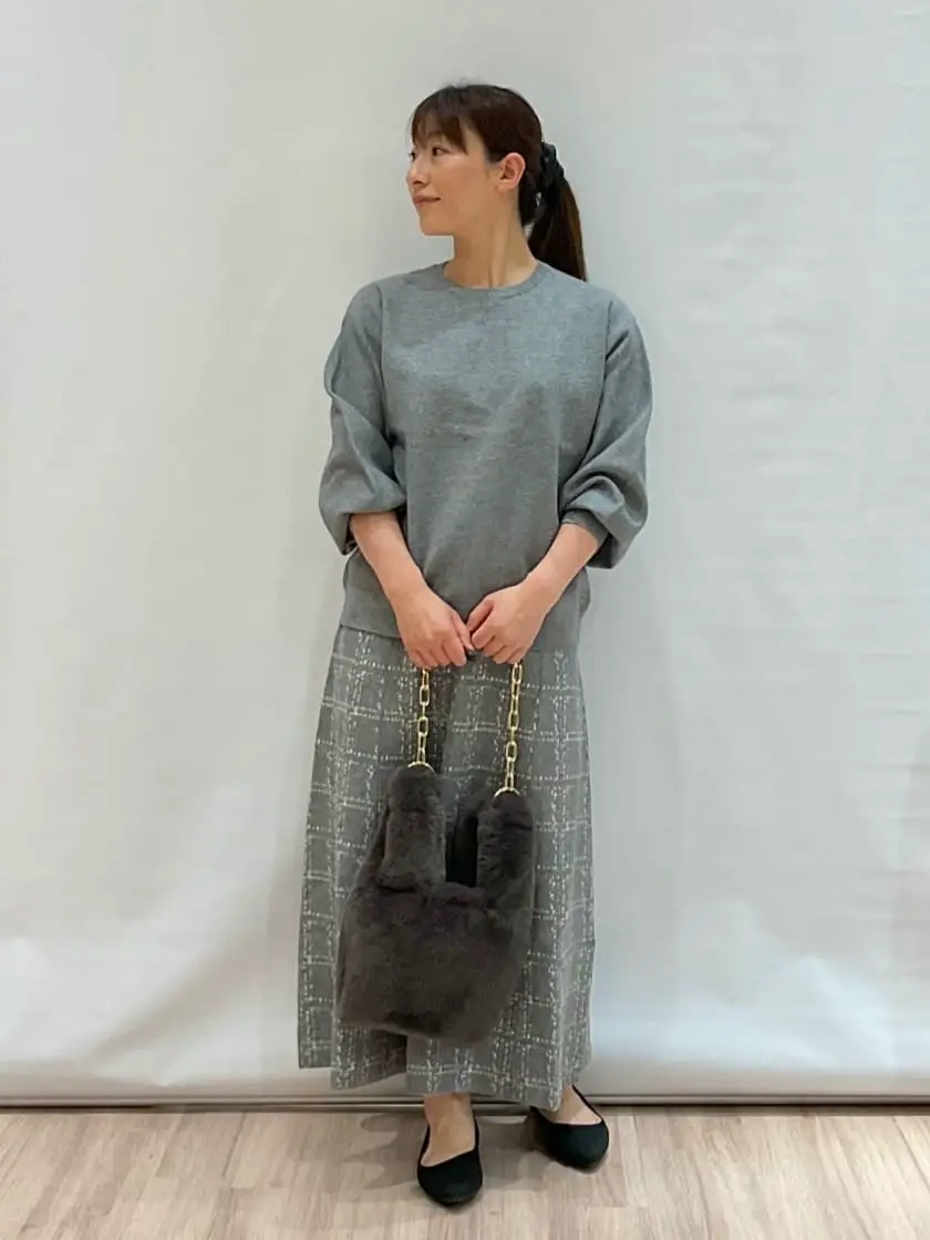  深田 コーディネート画像