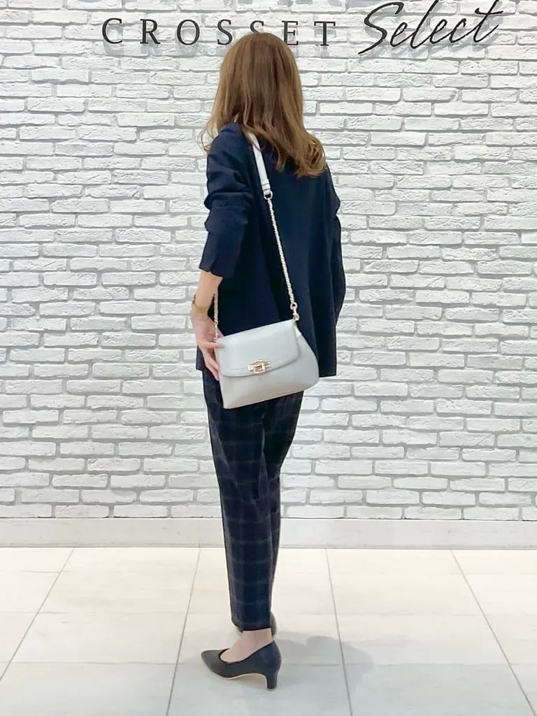 ONWARD CROSSET SELECT IZUMI コーディネート画像