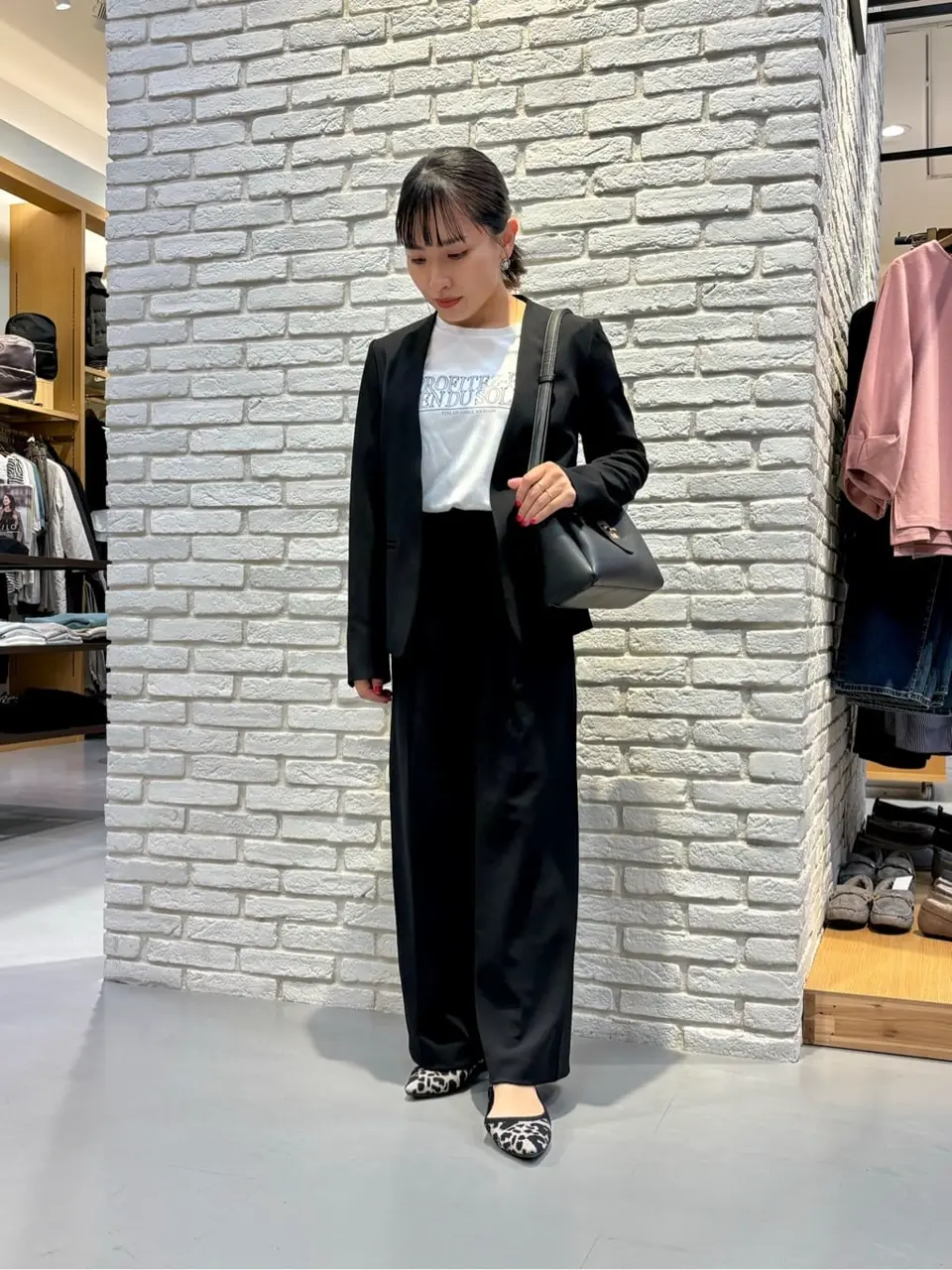 ONWARD CROSSET SELECT 服部 コーディネート画像
