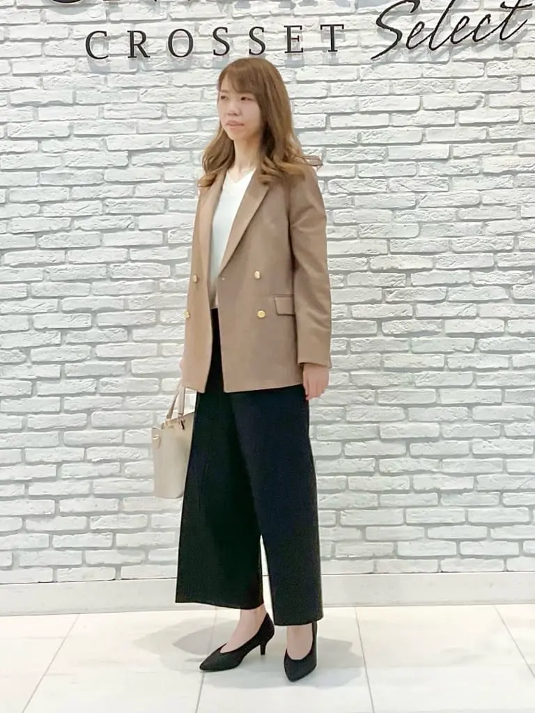  IZUMI コーディネート画像