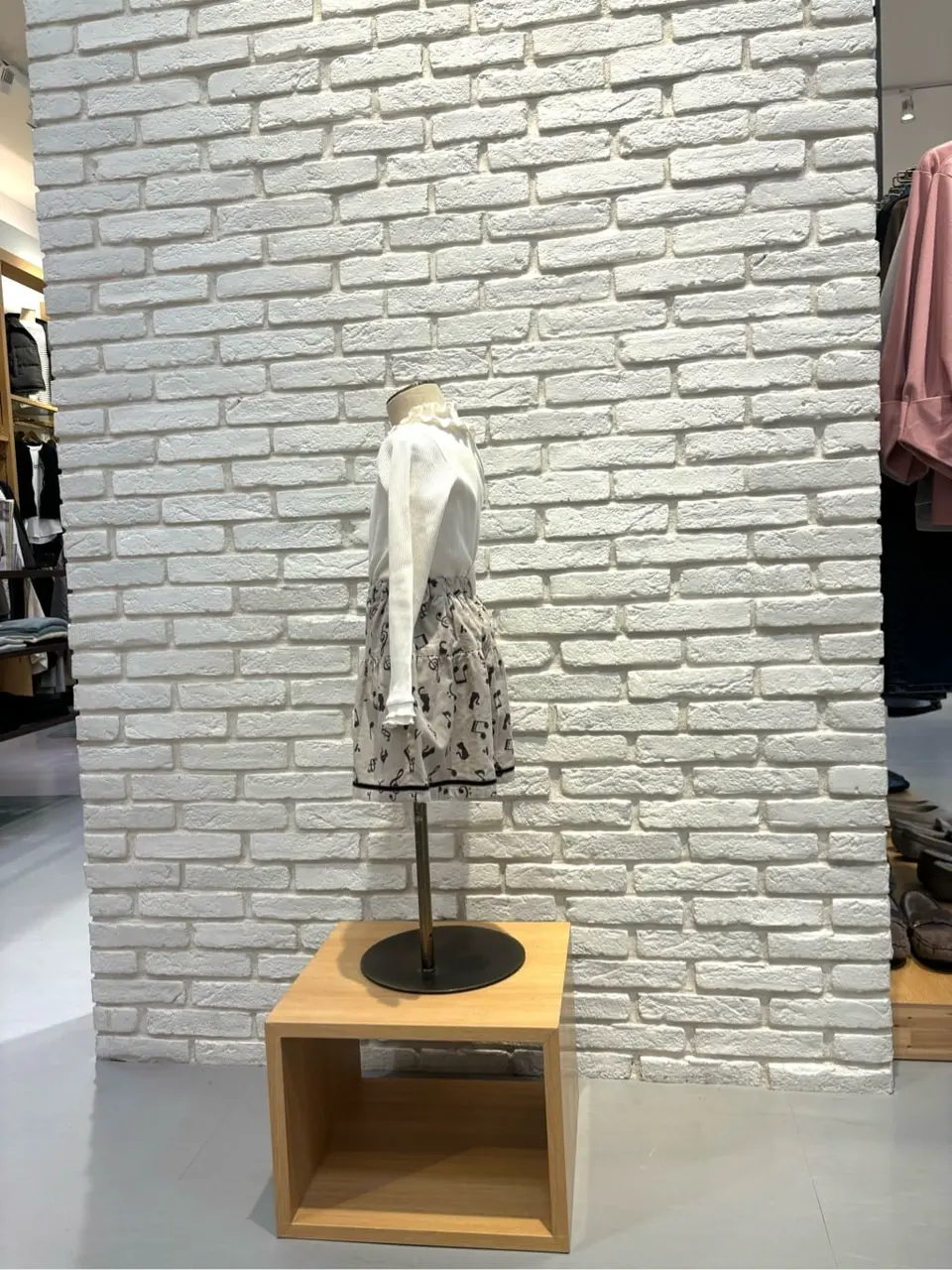 ONWARD CROSSET SELECT 新崎　 コーディネート画像