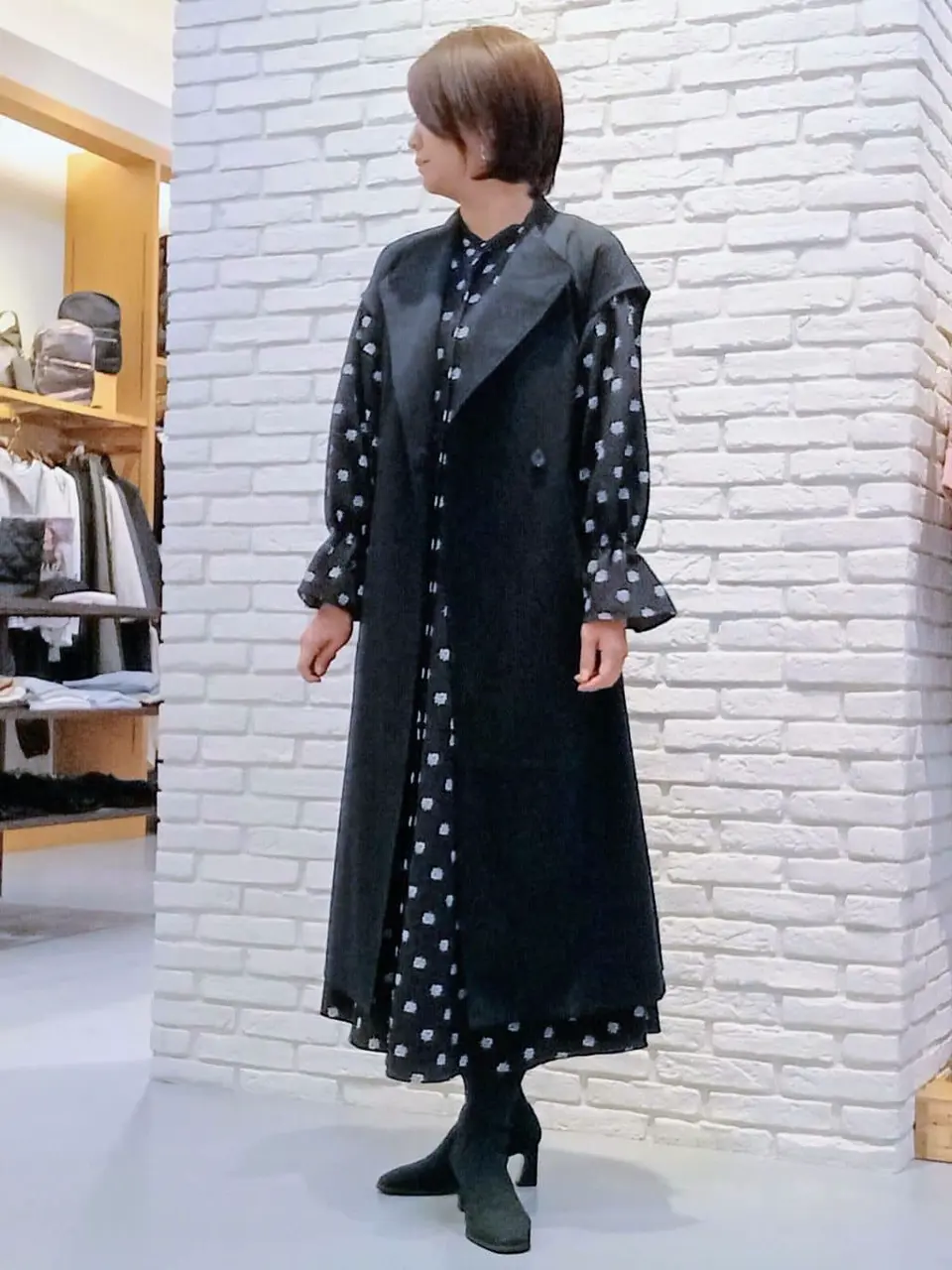 ONWARD CROSSET SELECT Tomi コーディネート画像