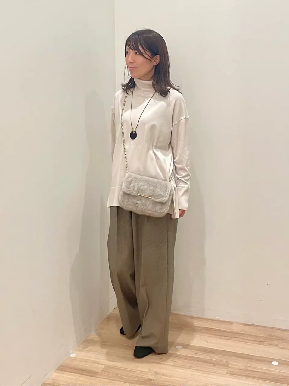 ONWARD CROSSET SELECT 井上 コーディネート画像