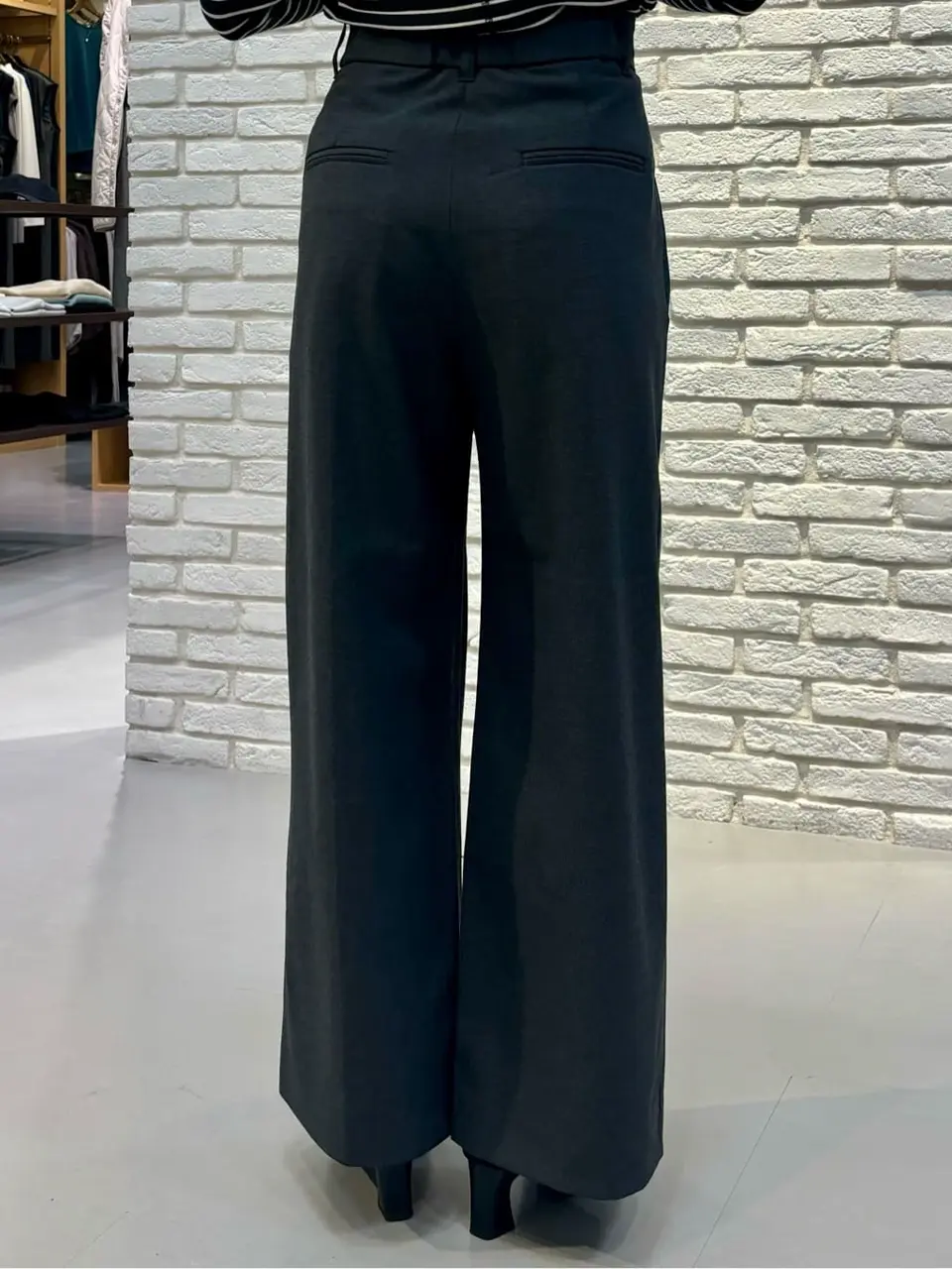 ONWARD CROSSET SELECT 服部 コーディネート画像