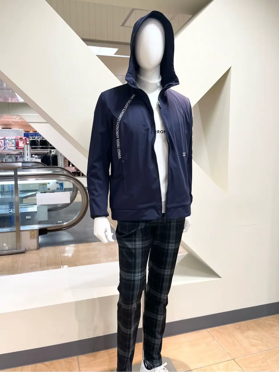 ONWARD CROSSET SELECT 小管 コーディネート画像