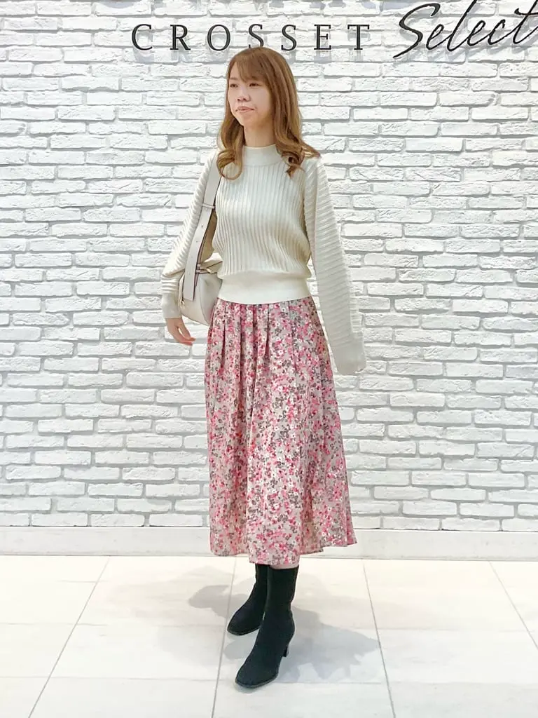  IZUMI コーディネート画像