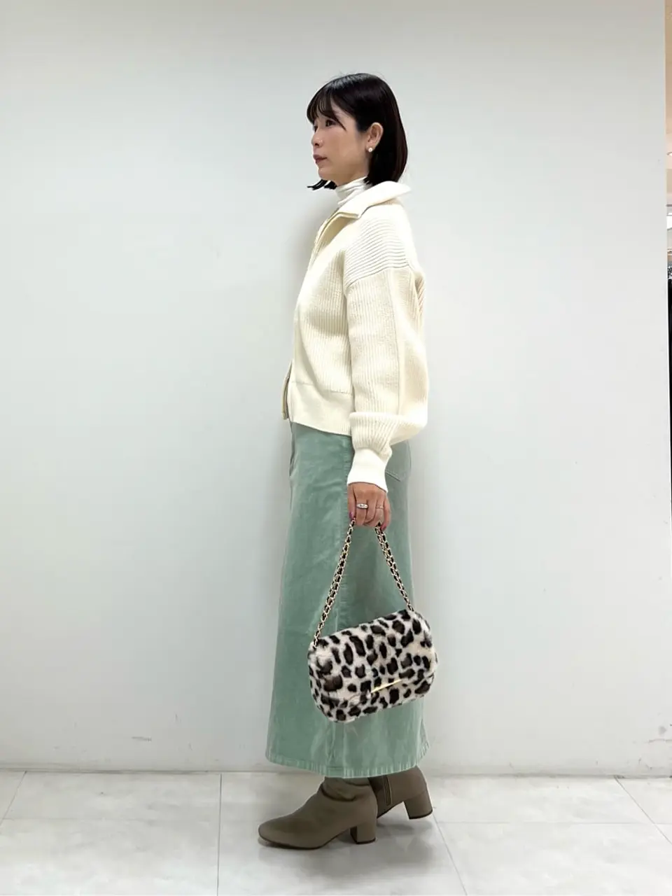 ONWARD CROSSET SELECT 市川 コーディネート画像