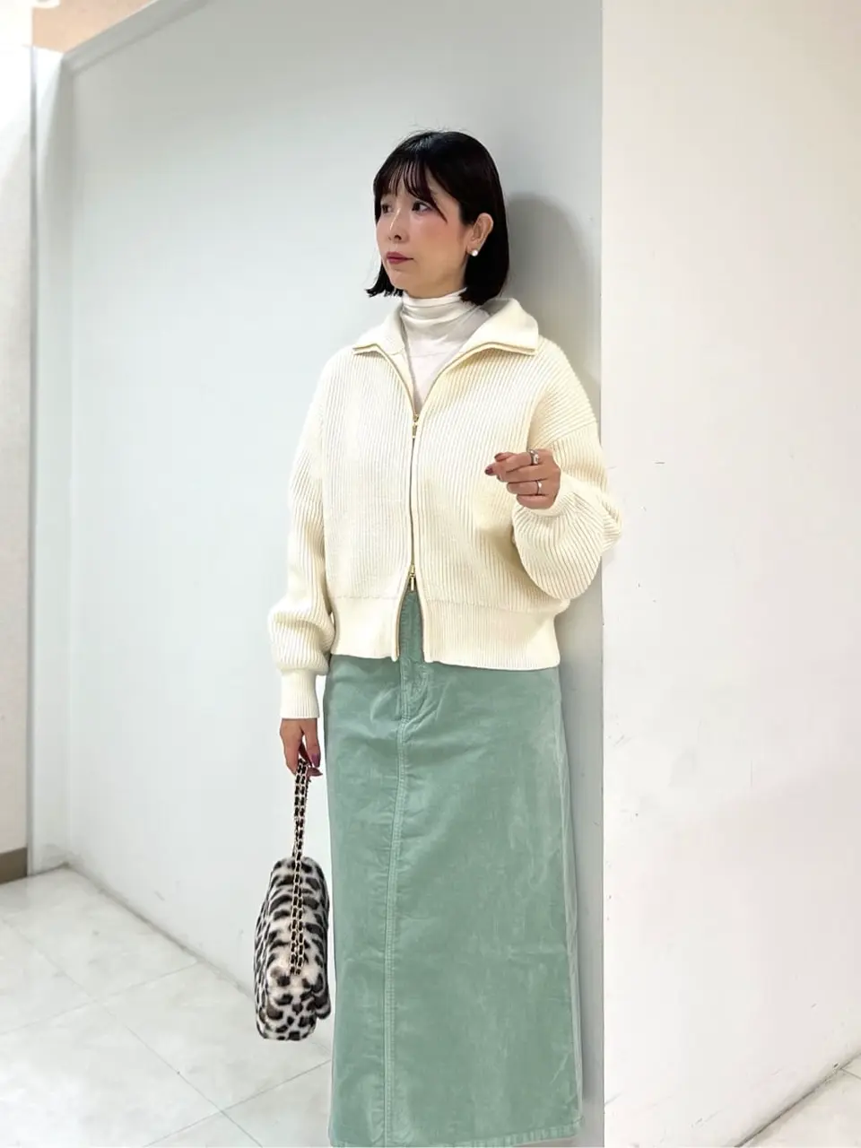 ONWARD CROSSET SELECT 市川 コーディネート画像