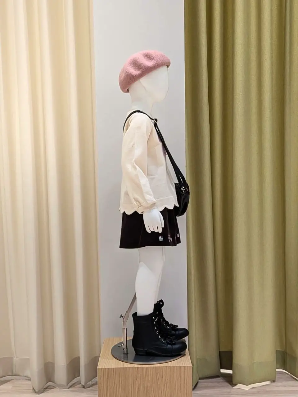 ONWARD CROSSET SELECT 川上 コーディネート画像