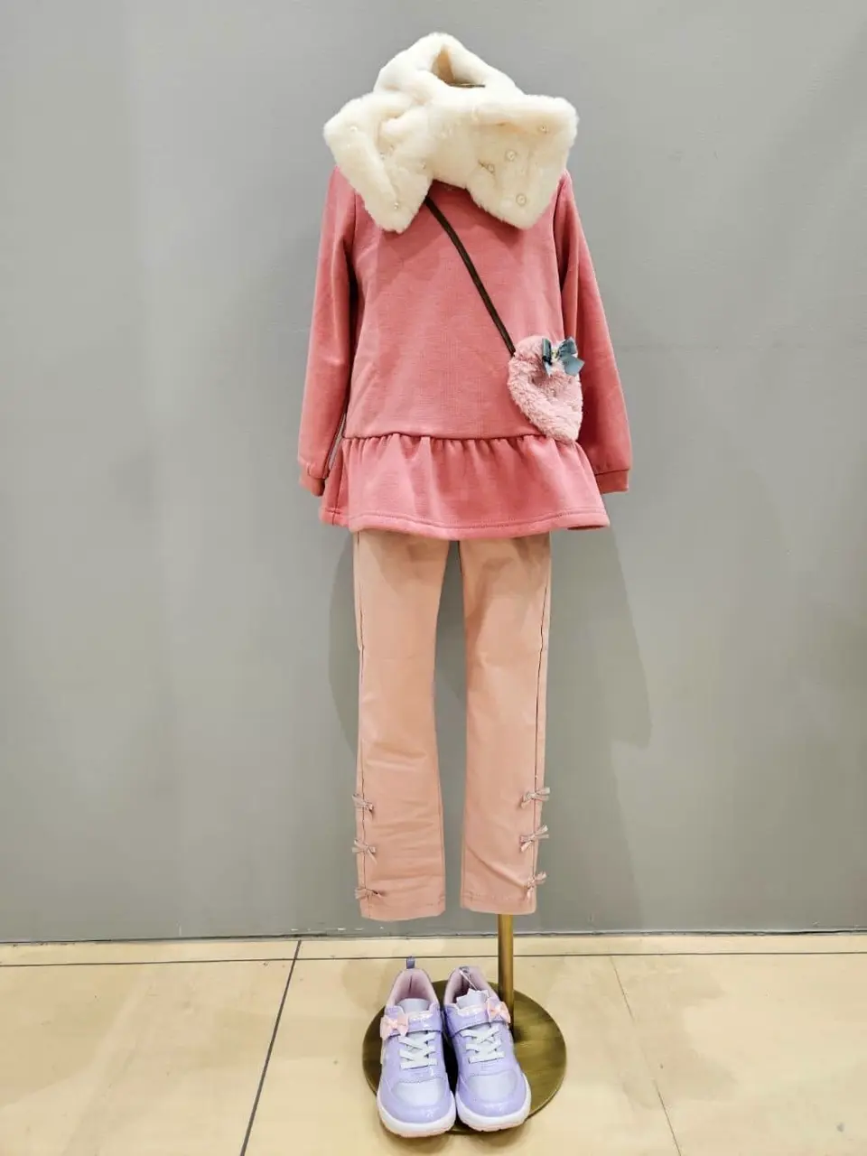 ONWARD CROSSET SELECT H コーディネート画像