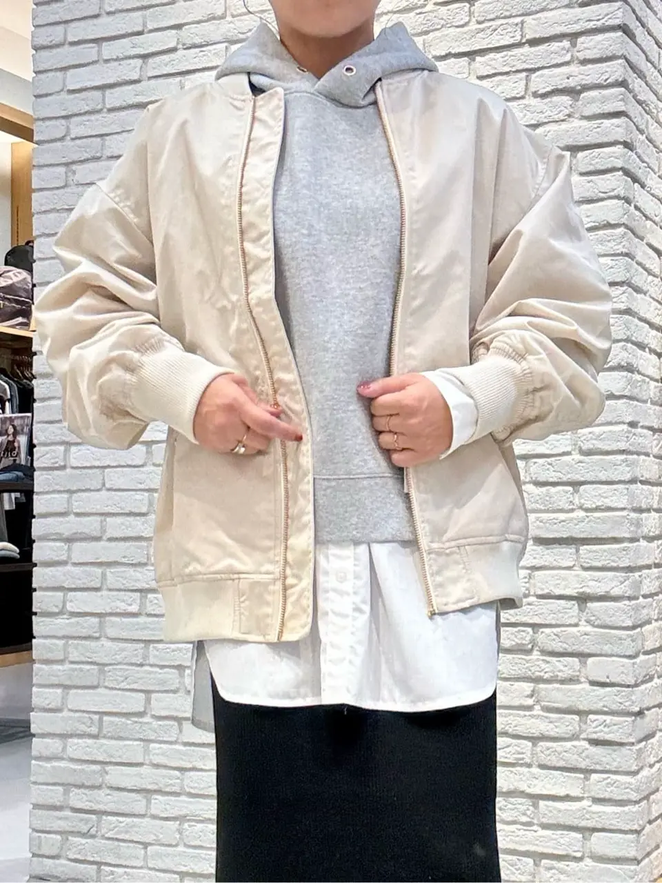 ONWARD CROSSET SELECT 服部 コーディネート画像