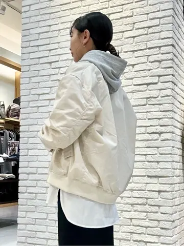 ONWARD CROSSET SELECT 服部 コーディネート画像