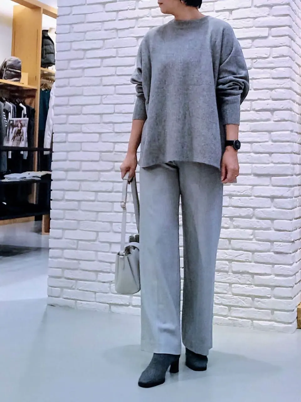 ONWARD CROSSET SELECT Tomi コーディネート画像