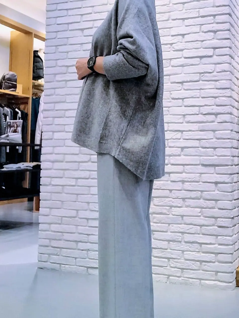 ONWARD CROSSET SELECT Tomi コーディネート画像