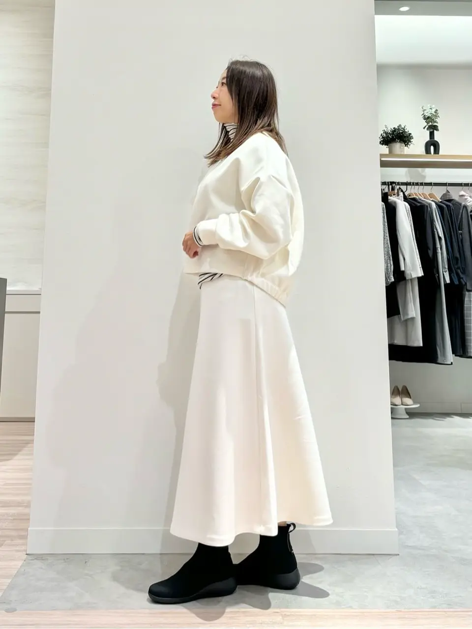 ONWARD CROSSET SELECT SAKAI コーディネート画像