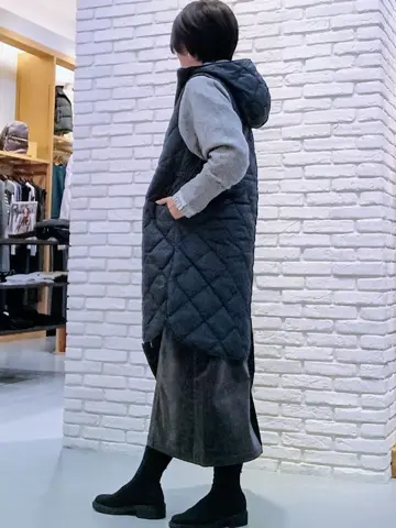 ONWARD CROSSET SELECT Tomi コーディネート画像