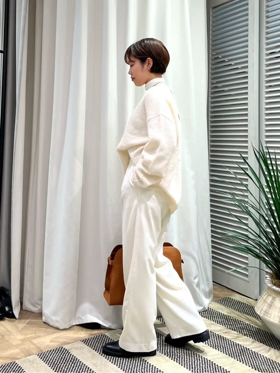 ONWARD CROSSET SELECT 伊藤 コーディネート画像