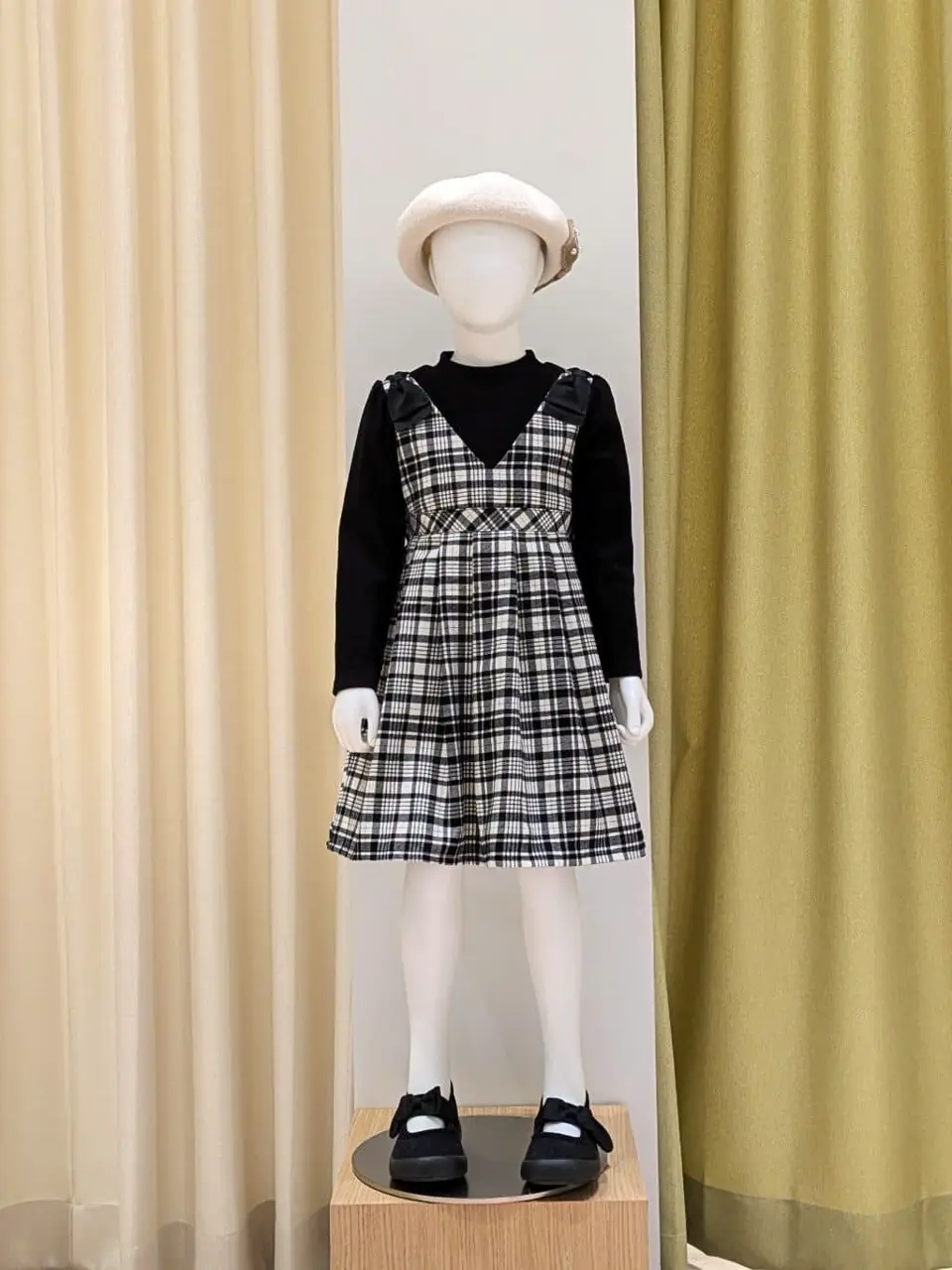 ONWARD CROSSET SELECT 川上 コーディネート画像