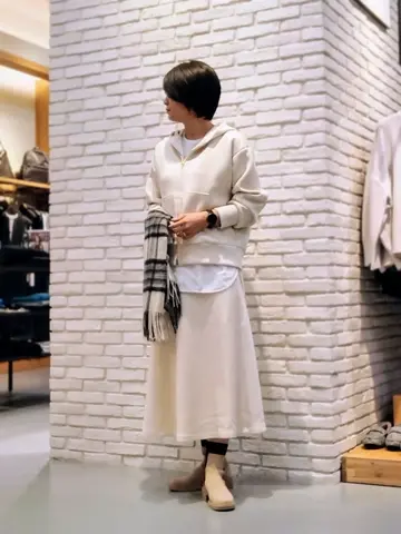 ONWARD CROSSET SELECT Tomi コーディネート画像