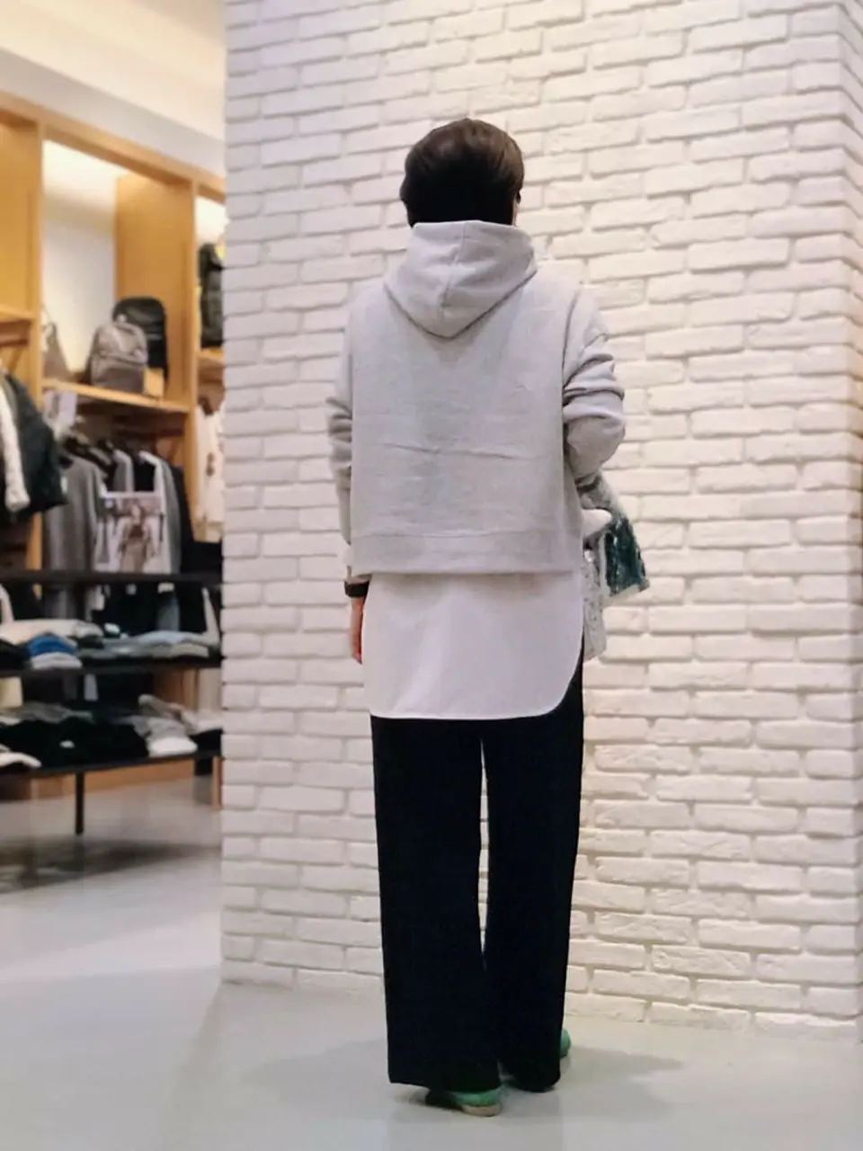 ONWARD CROSSET SELECT Tomi コーディネート画像