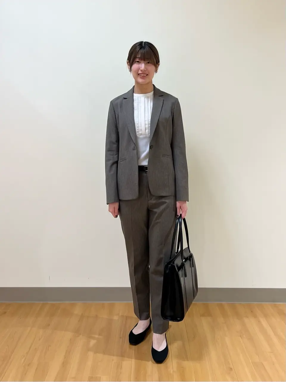 ONWARD CROSSET SELECT Aina コーディネート画像