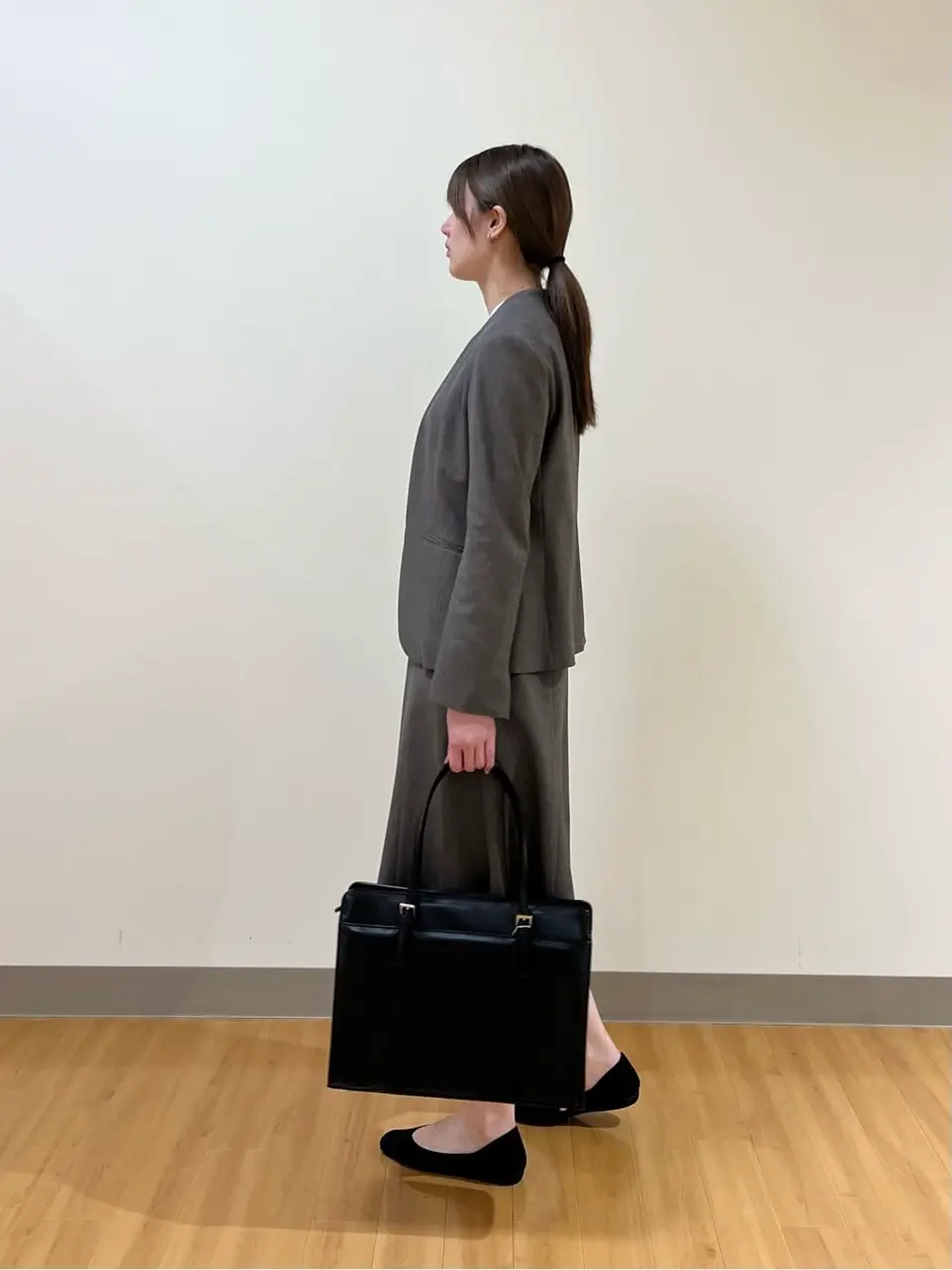 ONWARD CROSSET SELECT Aina コーディネート画像