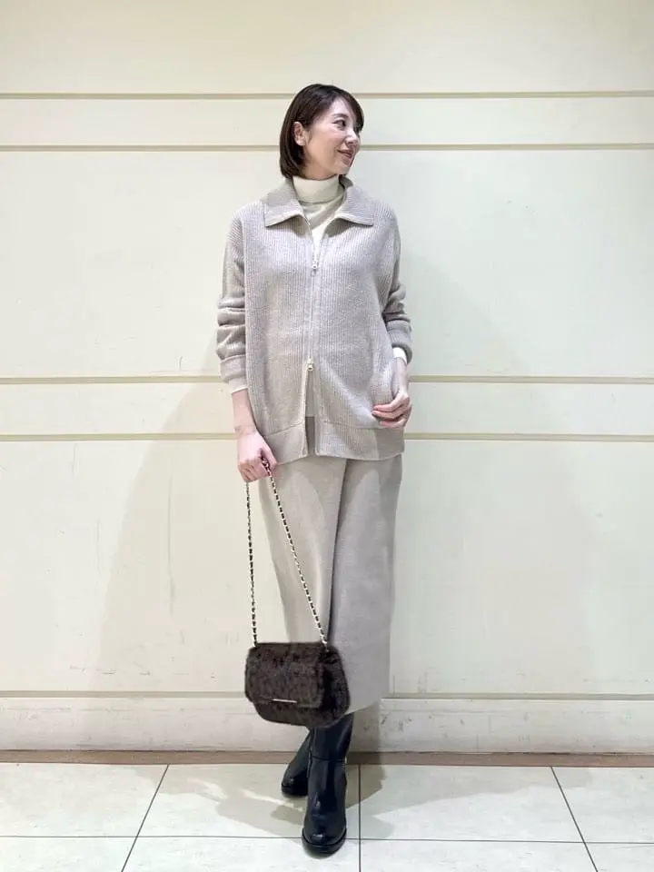  スタッフ コーディネート画像