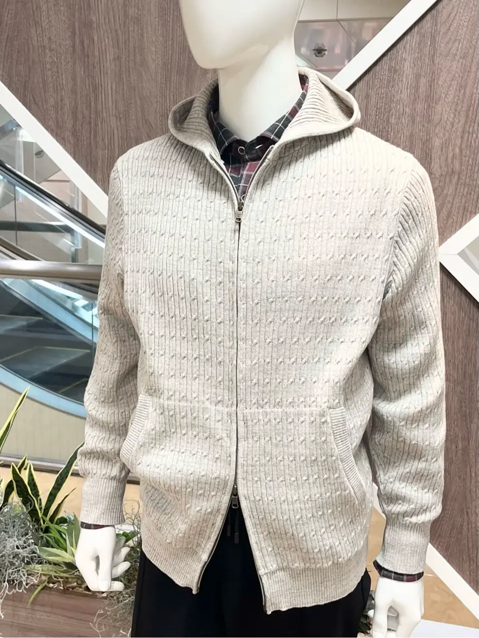 ONWARD CROSSET SELECT 小管 コーディネート画像