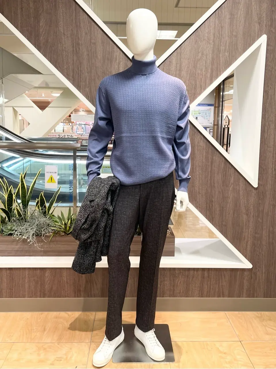 ONWARD CROSSET SELECT 小管 コーディネート画像