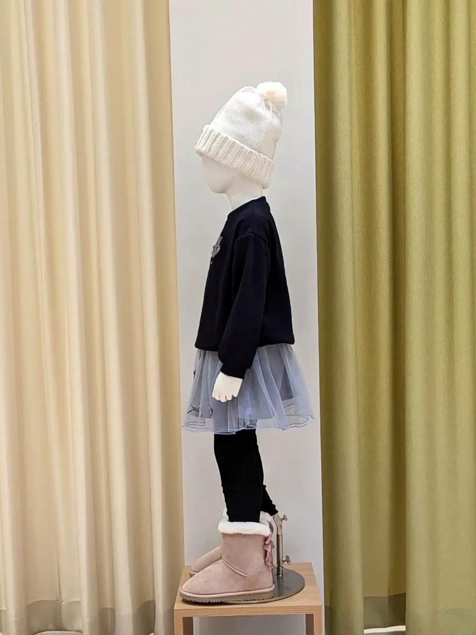 ONWARD CROSSET SELECT 川上 コーディネート画像