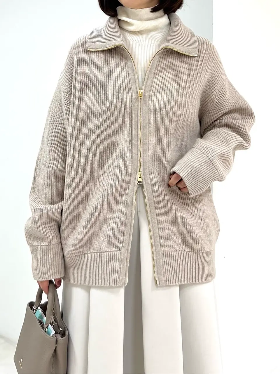 ONWARD CROSSET SELECT 市川 コーディネート画像